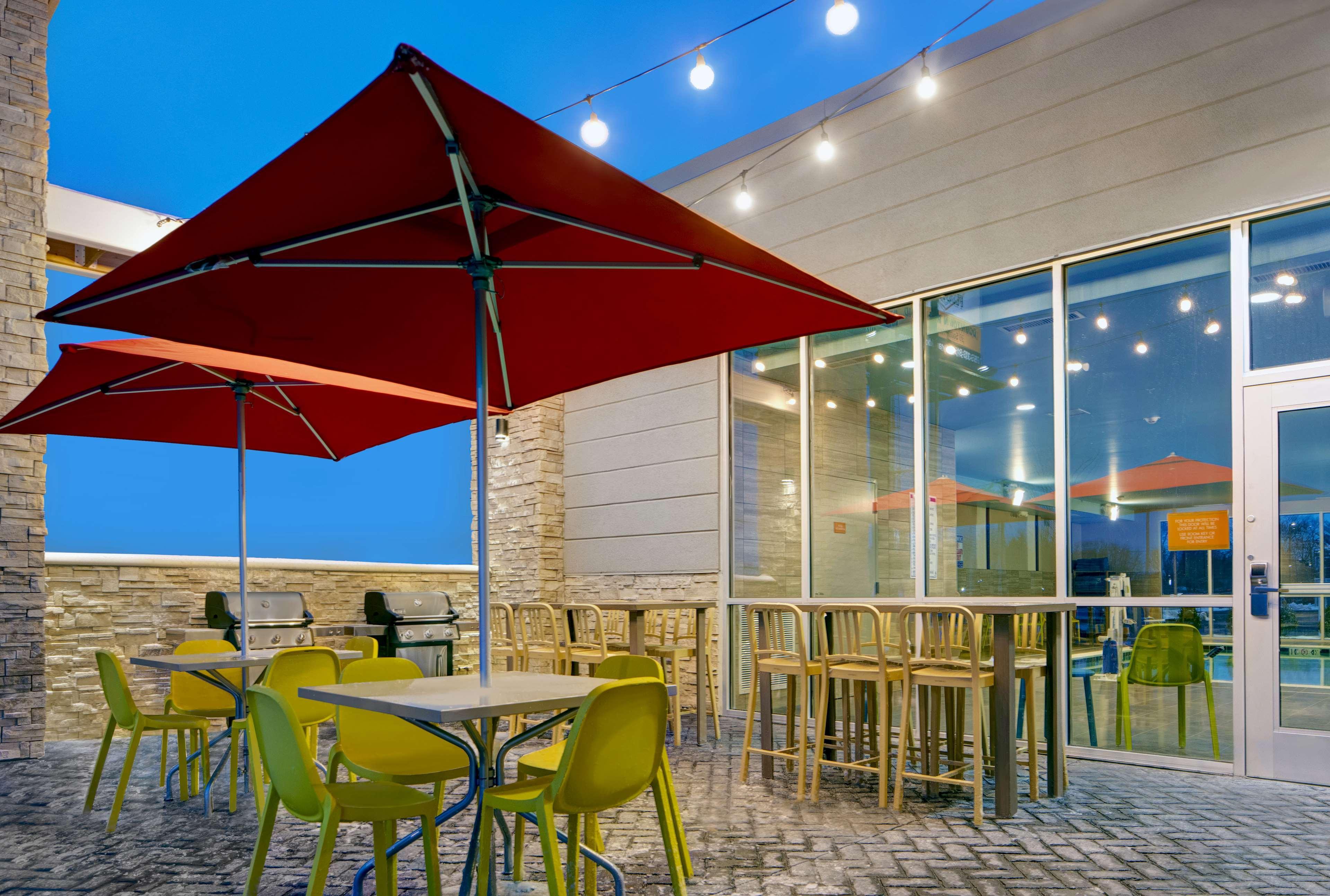 Home2 Suites By Hilton Ричмънд Екстериор снимка
